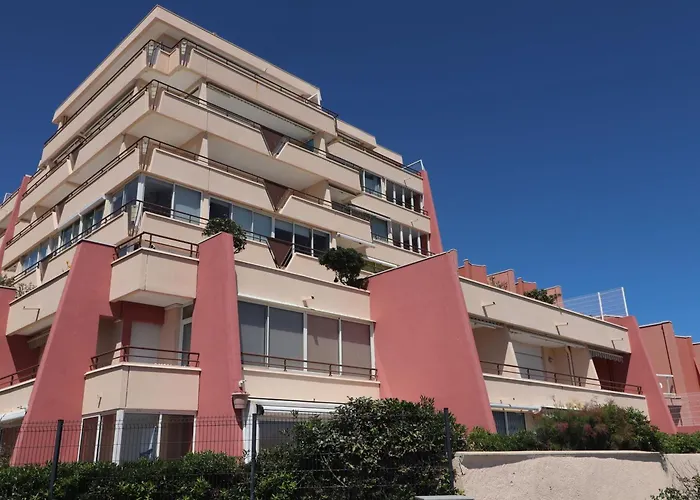 Renove Avec Loggia, Wifi, Parking Prive A - Fr-1-472a-294
