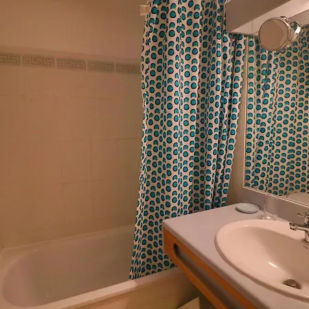 Renove Avec Loggia, Wifi, Parking Prive A Apartment *
